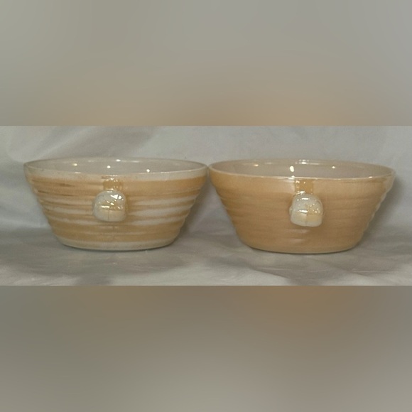 Vintage Lot Of 4 Fire King Lusterware Beehive Handled Bowls Anchor Hocking - Picture 8 of 9